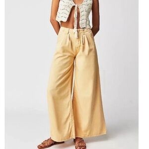 Free People Light As Spring Wide-Leg Trousers Boho Coquette Cottagecore Size 6